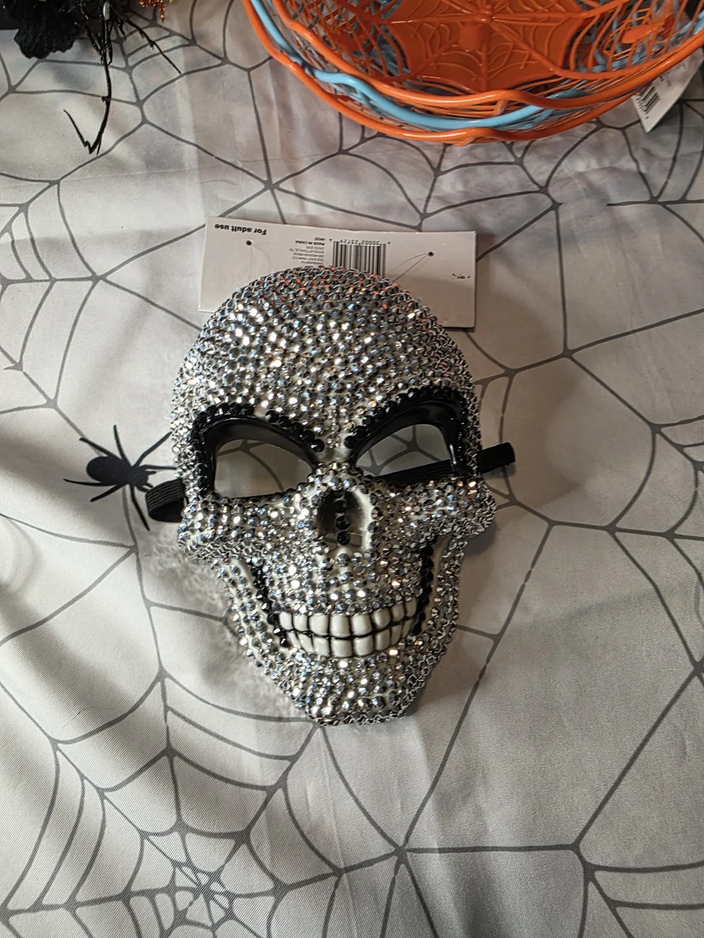 Crystal-Embellished Silver Skull Mask And 4 TreatBaskets